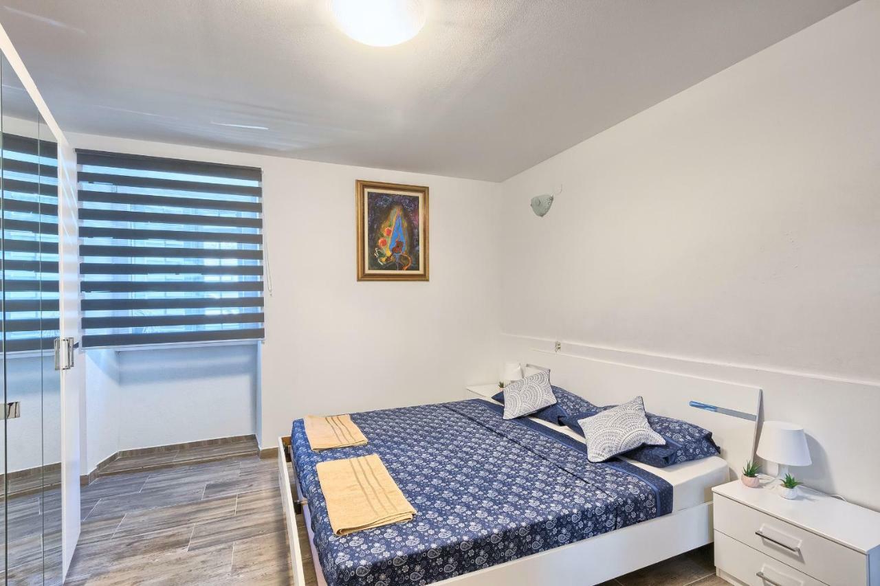 Old Town Apartments In City Center プーラ エクステリア 写真